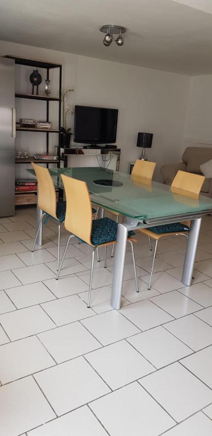 Maison Au Coeur D'Un Village Pres D'Angouleme 샹프니어스 외부 사진